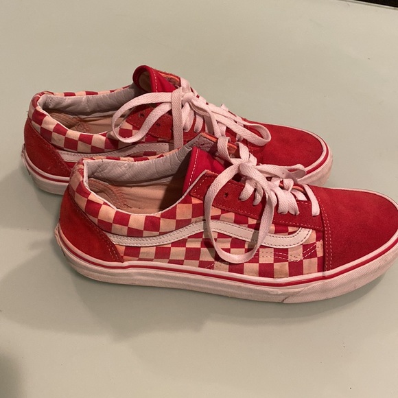 Red checkered Vans sneakers - Picture 2 of 6